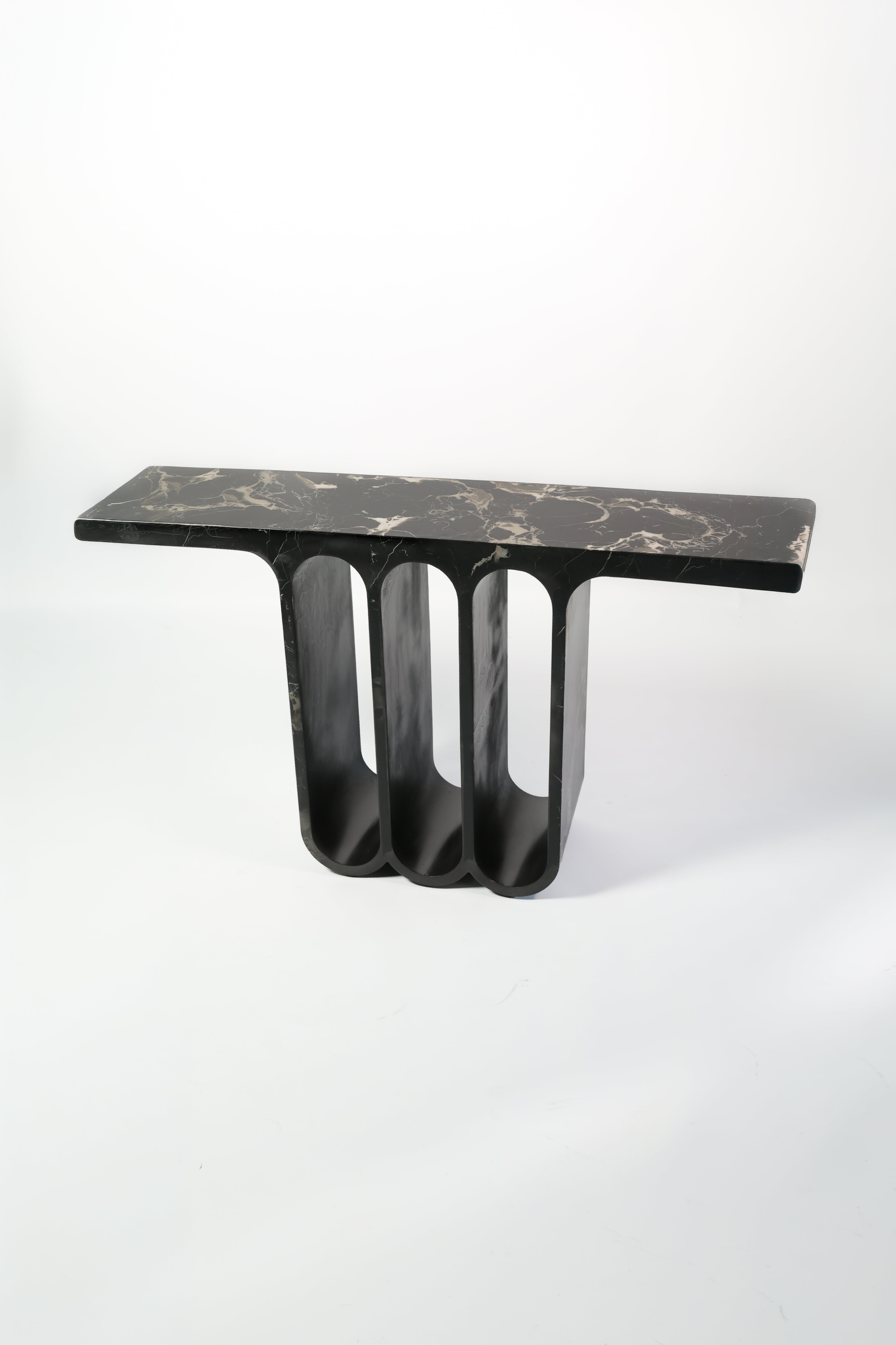 Lunaris Console Table