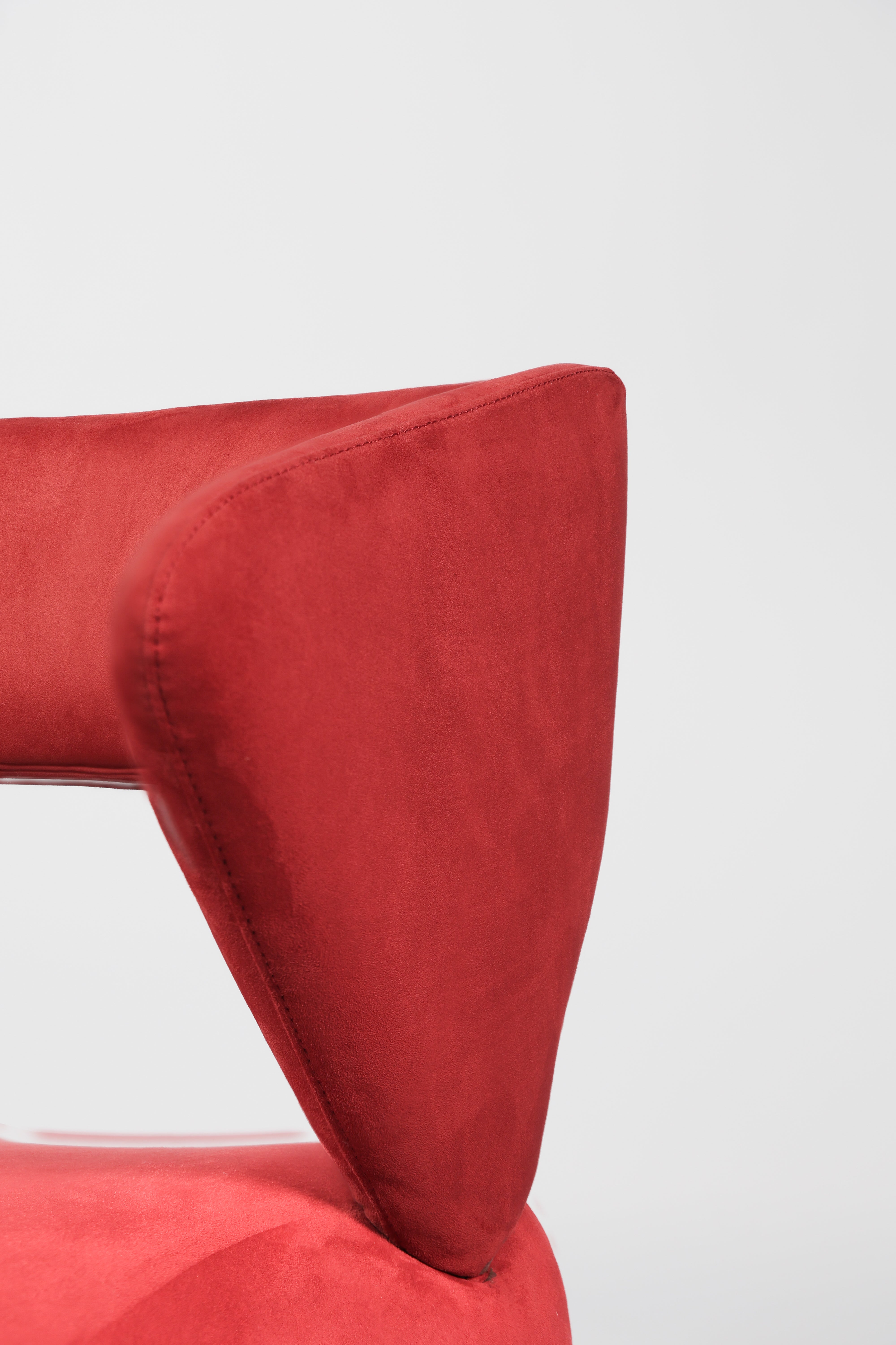Velin Chair