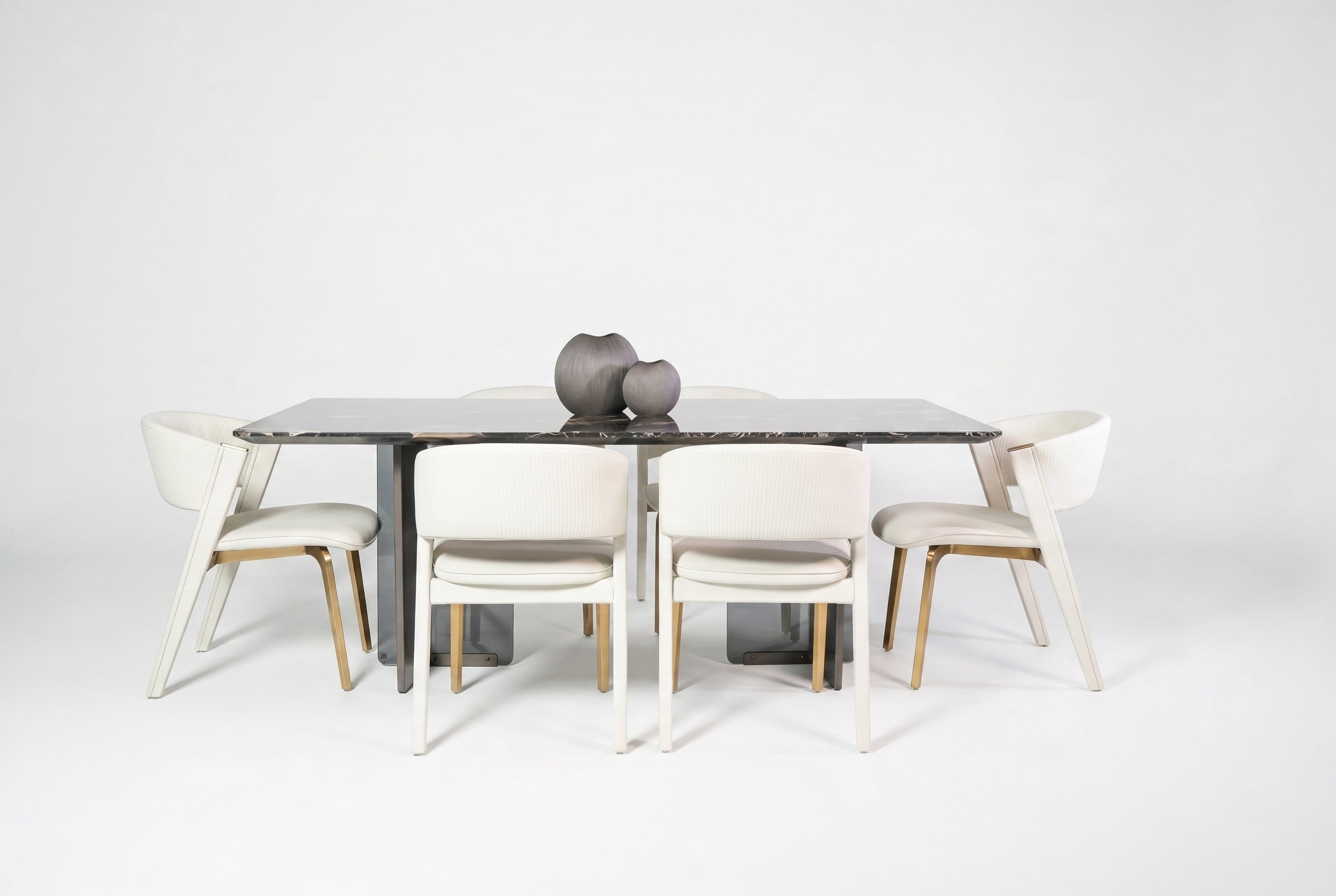 Amora Chair