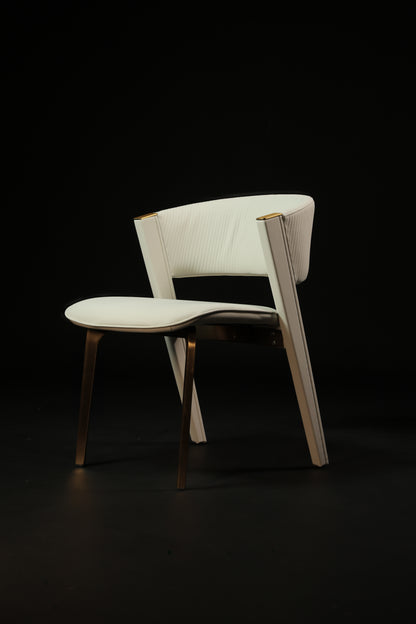 Amora Chair
